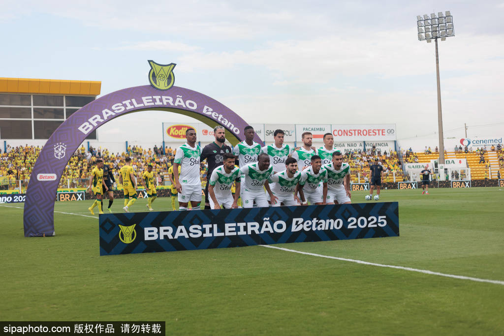 米兰1.3亿引援成空谈！为何球队连欧冠资格都难保？